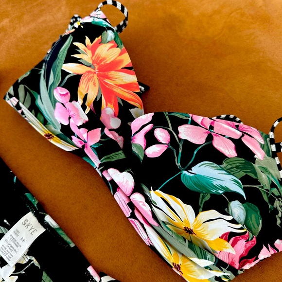 Bathing / Swim Set - Picture 3 of 3